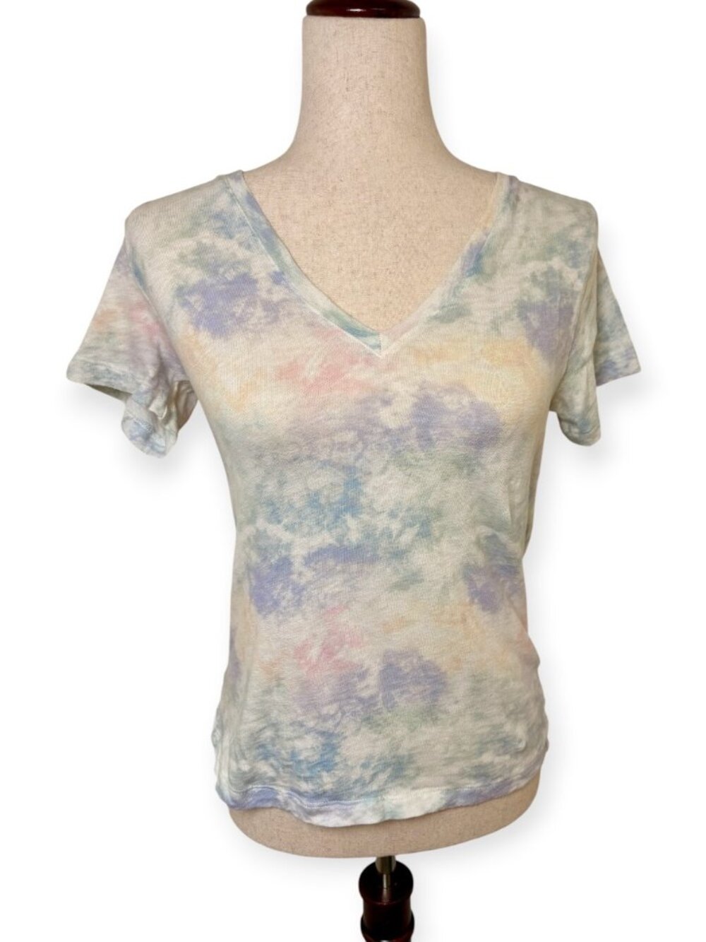 Rails Cara Pastel Rainbow Tie Dye 100% Cotton V Neck T-Shirt Size XS